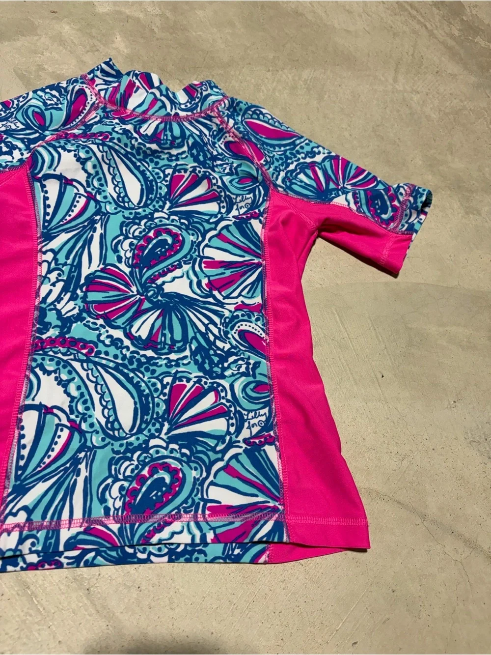 Lilly Pulitzer for target Girls Pink & Blue Patterned Rash Guard swim small 6/6x